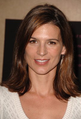 Perrey Reeves photo