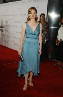 Laura Linney photo