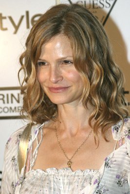 Kyra Sedgwick photo
