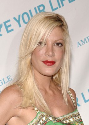 Tori Spelling photo