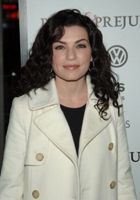 Julianna Margulies photo
