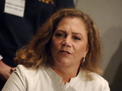 Kathleen Turner photo