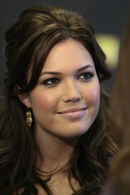 Mandy Moore photo