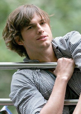 Ashton Kutcher photo