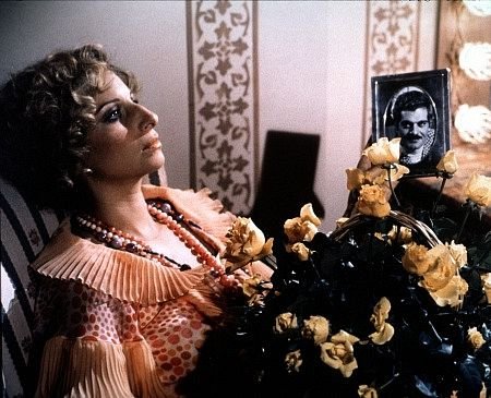 Barbra Streisand photo