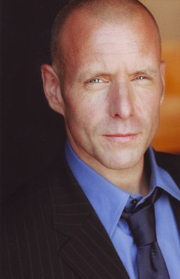Hugh Dillon photo