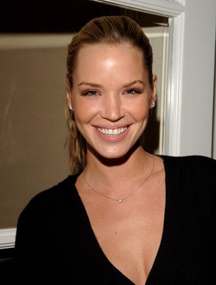 Ashley Scott photo