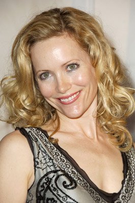 Leslie Mann photo