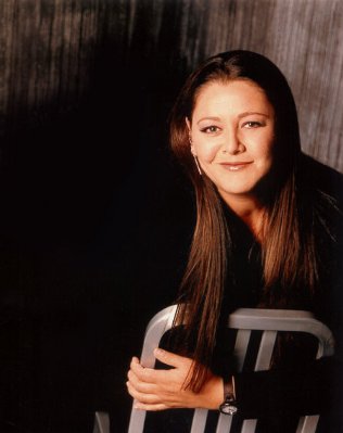 Camryn Manheim photo