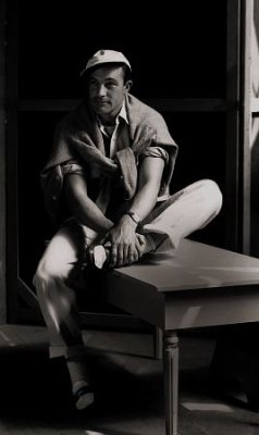 Gene Kelly photo