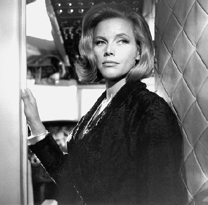 Honor Blackman photo
