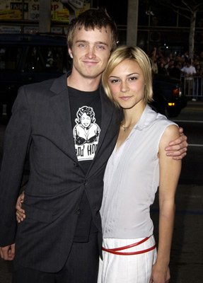 Samaire Armstrong photo