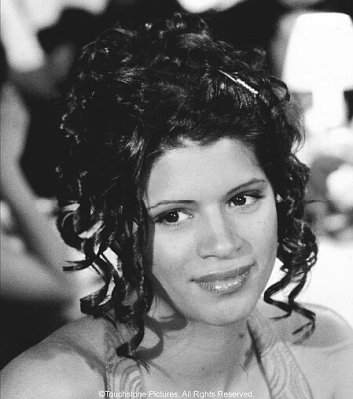 Andrea Navedo photo