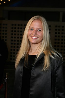 Carly Schroeder photo