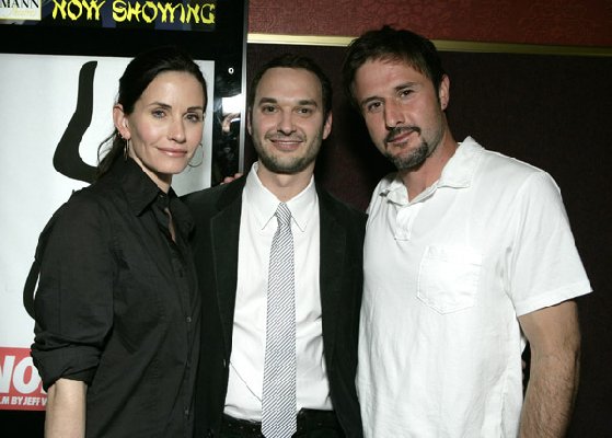 Courteney Cox photo