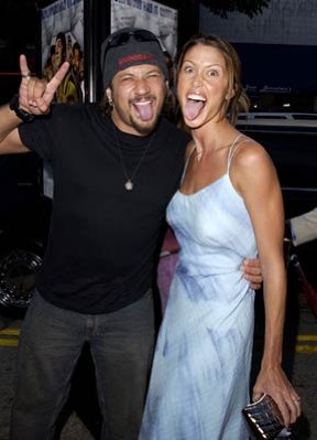 Shannon Elizabeth photo