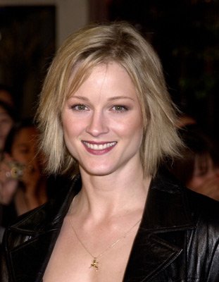 Teri Polo photo
