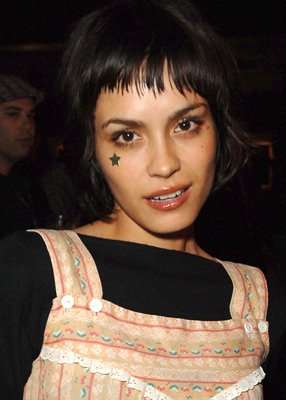 Shannyn Sossamon photo