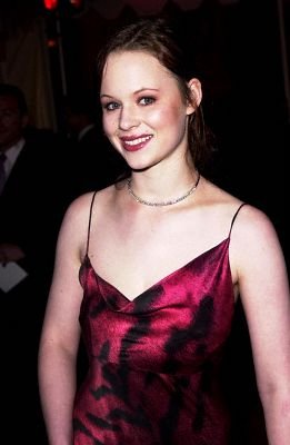 Thora Birch photo
