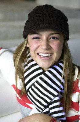 Samaire Armstrong photo