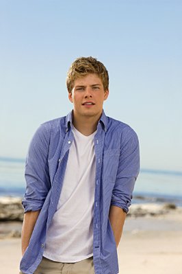 Hunter Parrish photo