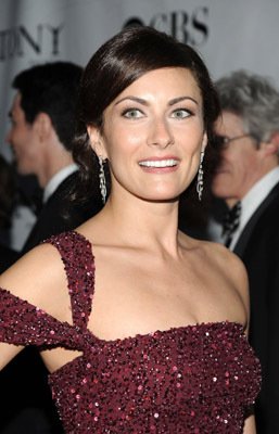 Laura Benanti photo