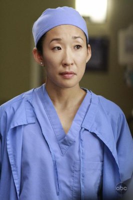 Sandra Oh photo