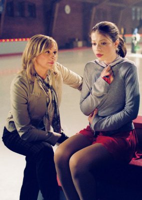 Michelle Trachtenberg photo