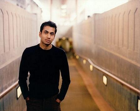 Kal Penn photo