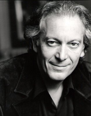 Ronald Guttman photo