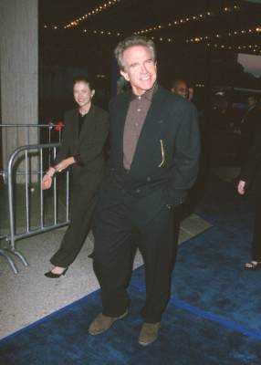 Warren Beatty photo