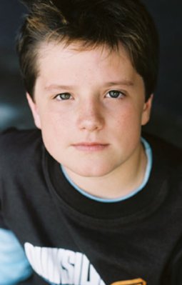 Josh Hutcherson photo