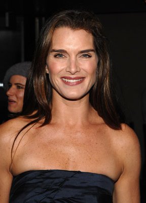 Brooke Shields photo