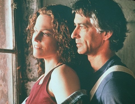 David Strathairn photo