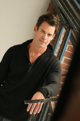 Tuc Watkins photo