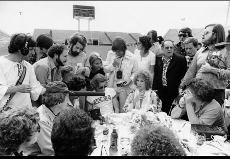 Barbra Streisand photo