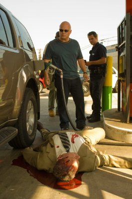 Michael Chiklis photo