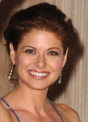Debra Messing photo