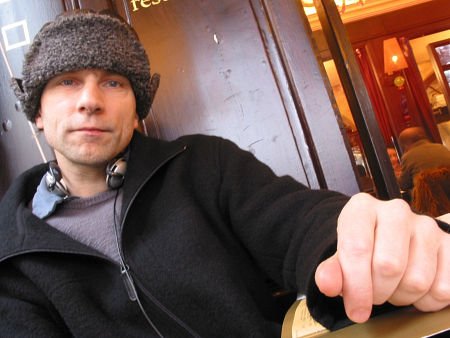 Simon McBurney photo