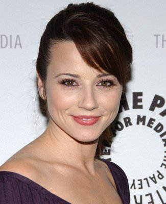 Linda Cardellini photo