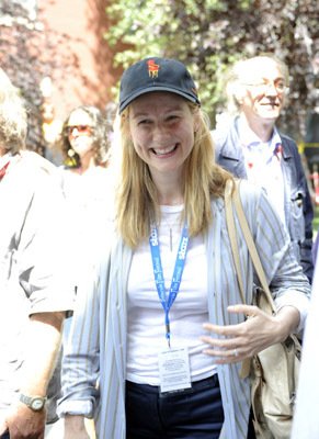 Laura Linney photo