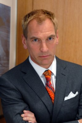 Julian Sands photo