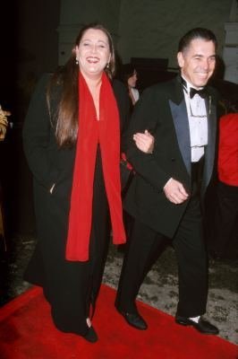 Camryn Manheim photo