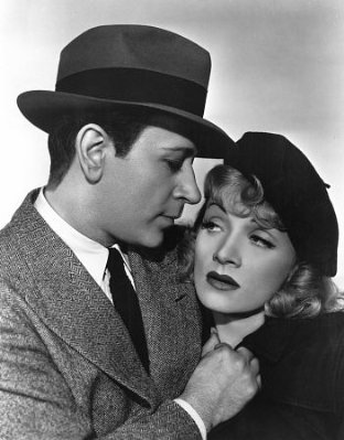 Marlene Dietrich photo