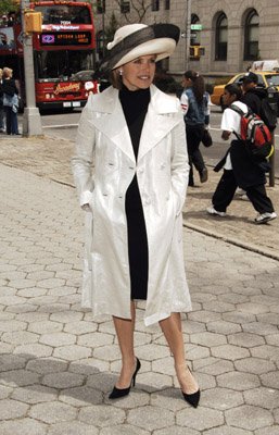 Katie Couric photo