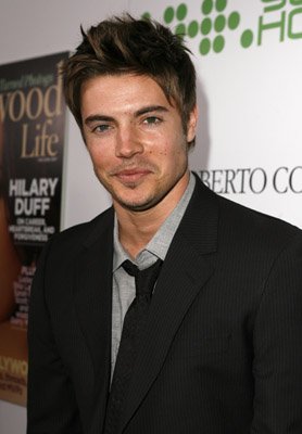 Josh Henderson photo