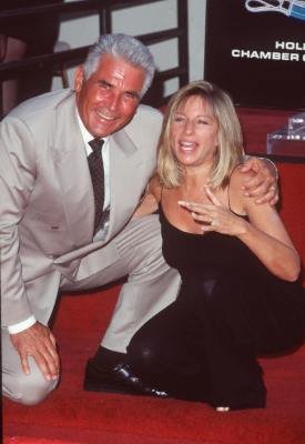 Barbra Streisand photo