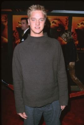 Devon Sawa photo
