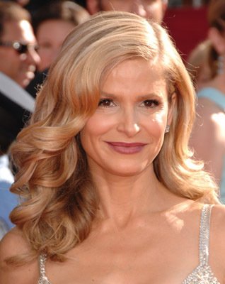 Kyra Sedgwick photo