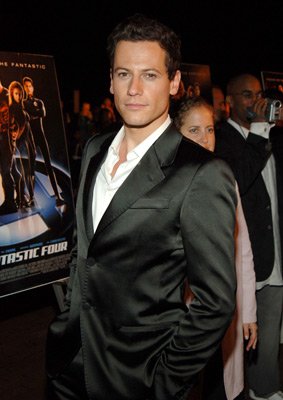 Ioan Gruffudd photo